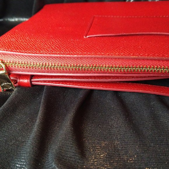 Coach Red Wristlet with Removable Matching Pouch - Picture 12 of 15